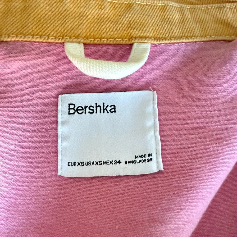 Bershka Color Block Women's Jean Jacket Cropped - Picture 5 of 9